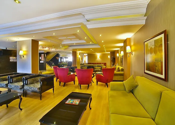 Hotel Grand Emin