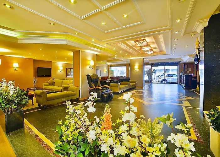 Hotel Grand Emin